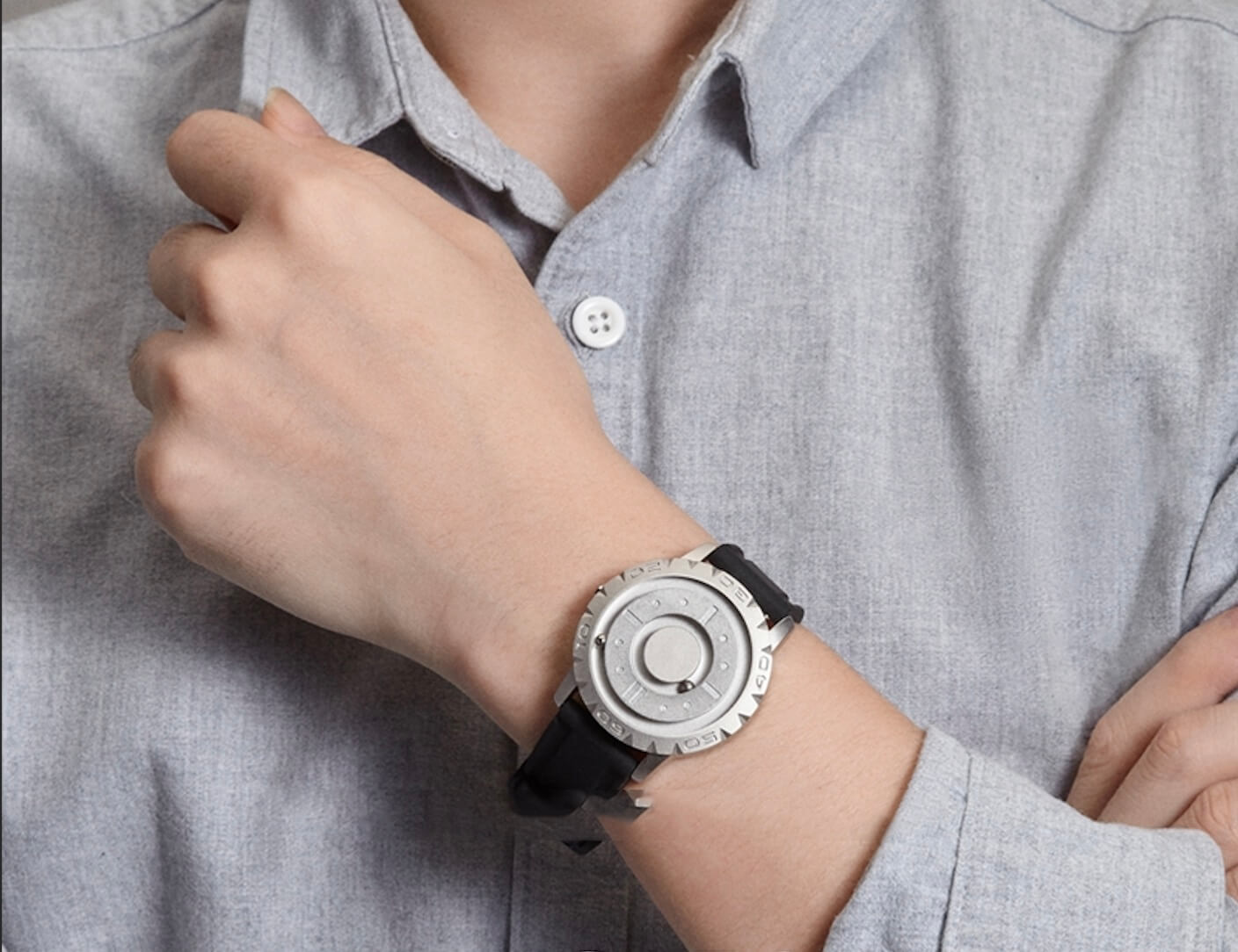 Person wearing MagWatch